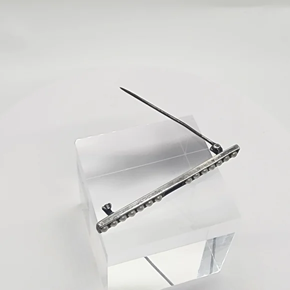 Sterling Sliver Seed Pearl Brooch Signed By C&H Co - Picture 15 of 15